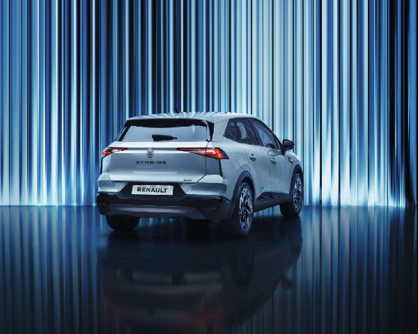 Renault's New Hybrid Symbioz from £29,295