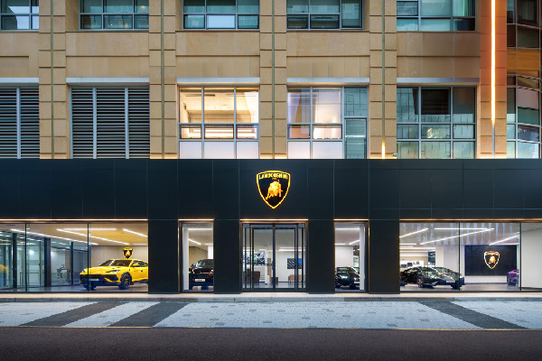 New Lamborghini Outlet in Bundang