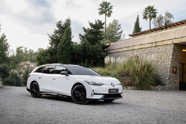 New VW ID.7 GTX Launches in UK