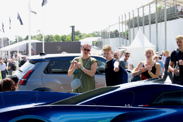 Alpine A110's Impressive Goodwood Finish