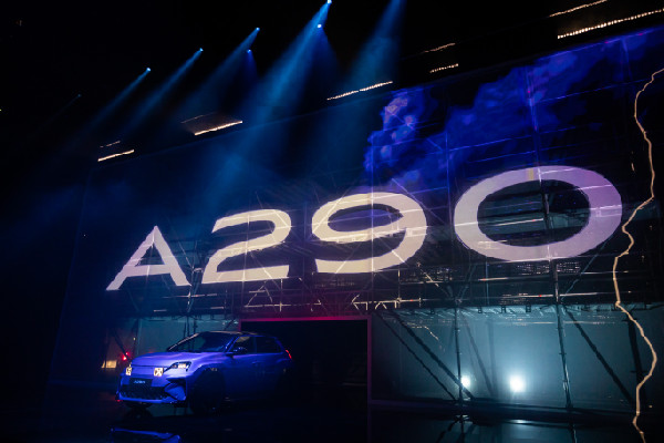 Alpine A290 Electric Debut at Goodwood Alpine A290 Electric Debut at Goodwood