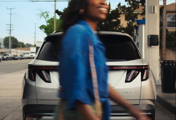 'Everyone's Outside': Hyundai's New Campaign