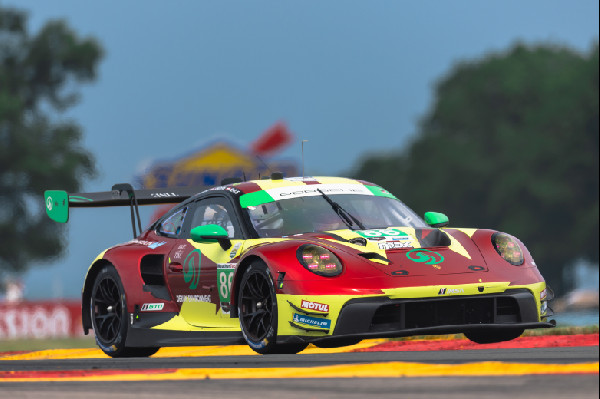 Porsche Teams Take on GTD at CTMP