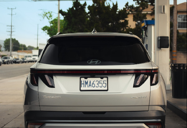 'Everyone's Outside': Hyundai's New Campaign