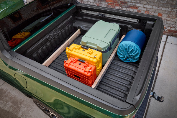 2025 Ford Maverick's New Hybrid AWD