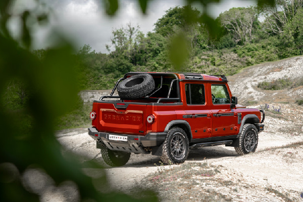 Future Grenadier 4x4s Unveiled