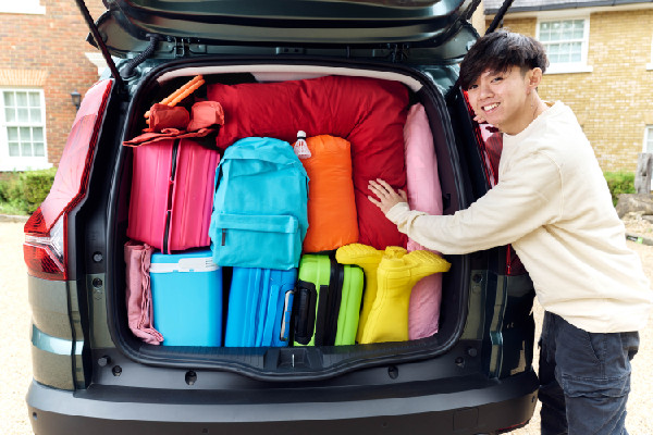 Dacia's Summer Packing Tips with Tetris Pro