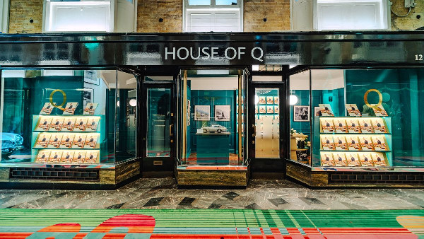 Aston Martin's Secret 007 Tribute