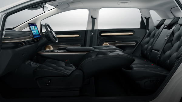 MG Cloud EV New Electric SUV This Festive Season 5