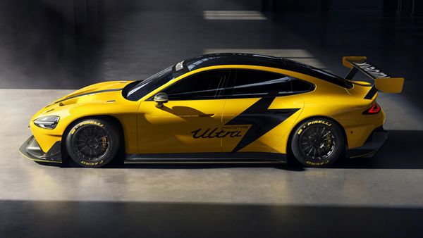 Xiaomi SU7 Ultra Eyes EV Speed Record 5