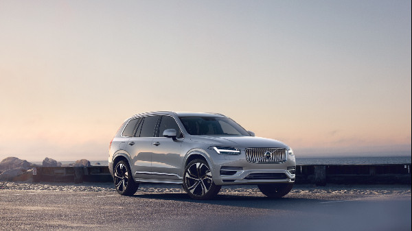 Volvo's New EX30 and XC90 Trims in UK