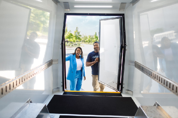 Mercedes Teams Up with Goodr