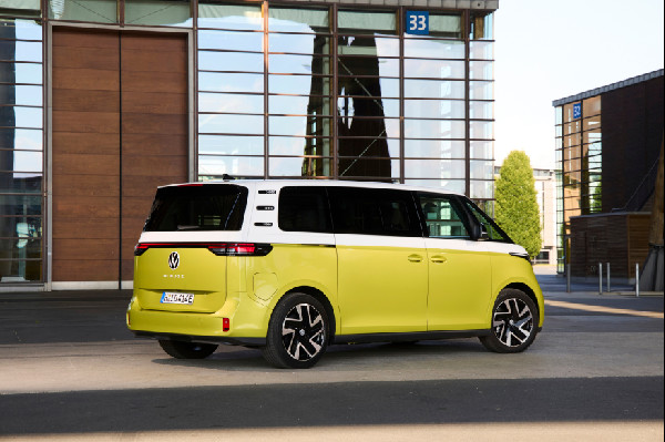 ID. Buzz 7-Seat UK Premiere at CarFest