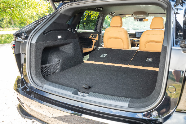 New MG HS Launch: UK Exclusive