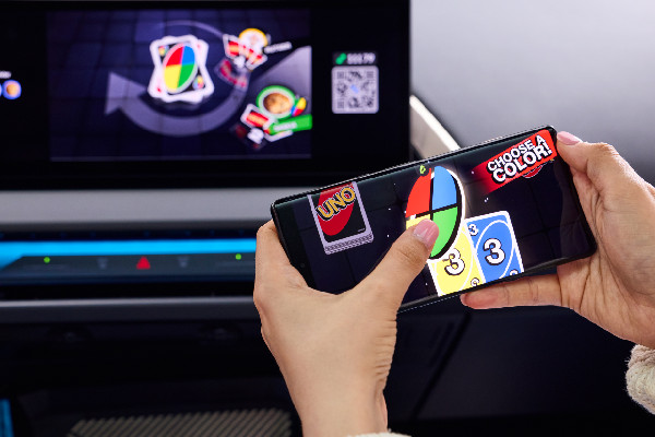 UNO Car Party Hits BMW & MINI