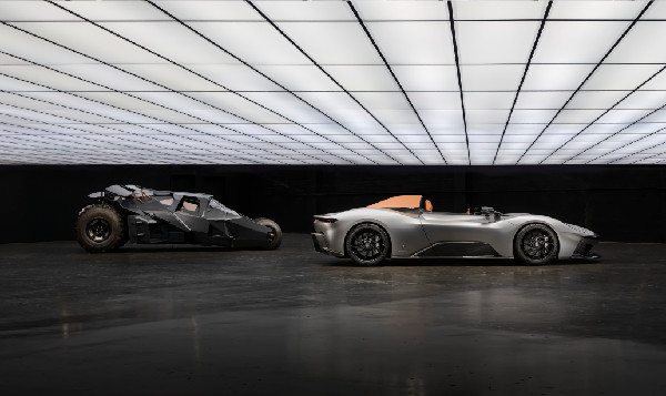 B95 Gotham Debuts at Monterey B95 Gotham Debuts at Monterey