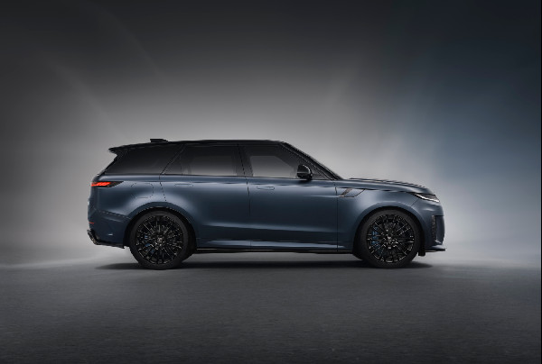 New Range Rover Sport SV EDITION TWO