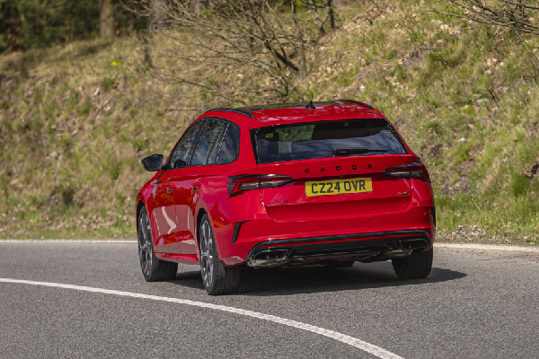 New Škoda Octavia vRS & SportLine Revealed