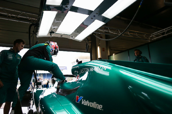 Loake Impresses in F1 Test