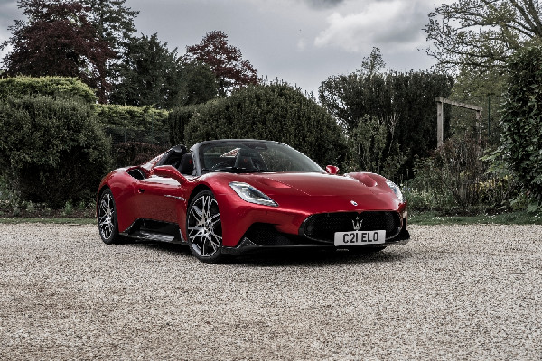 Maserati Stars at Salon Privé 2024
