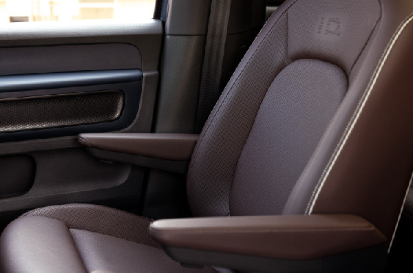 2025 ID. Buzz: Prices & Interiors