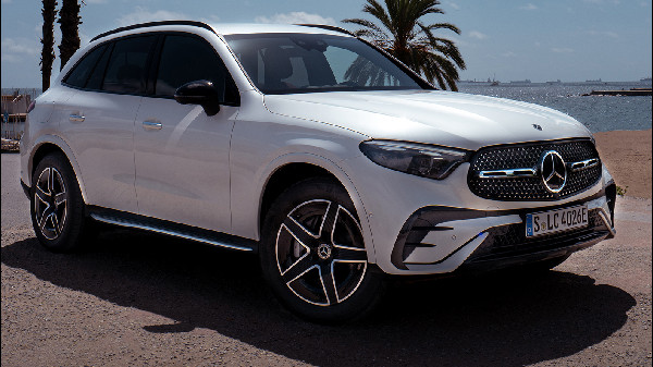 GLC 350e Sets SUV Electric Range Benchmark