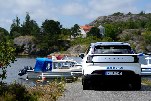 Volvo & Ocean Race: Ocean Health Mission