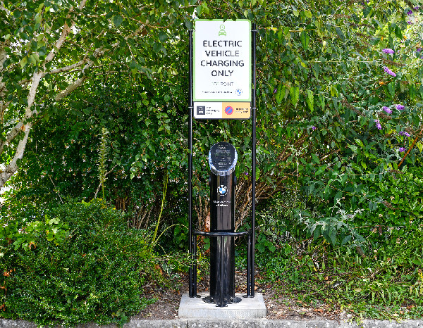 BMW UK Boosts Green Travel in New Forest