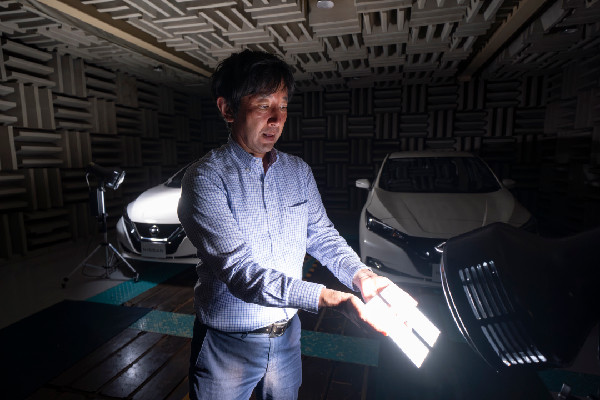 Nissan's Cool Paint Cuts Vehicle Heat