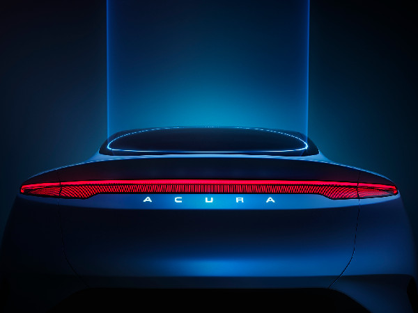 Acura's New Electric Vision Debuts