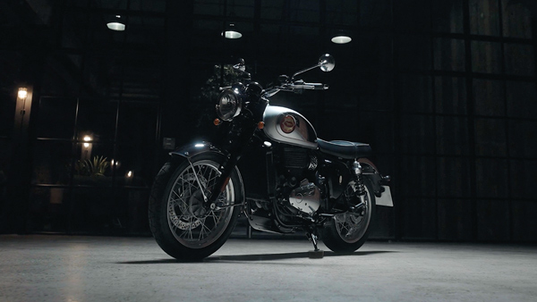 BSA Gold Star 650 Image 2