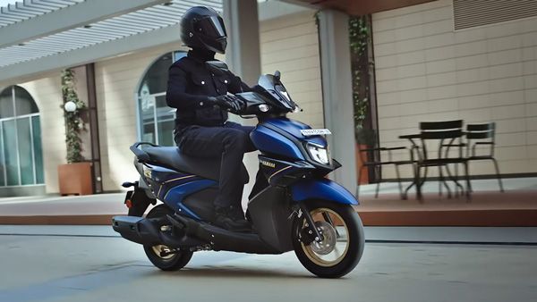 Yamaha Scooters Triumph In Europe Yamaha Scooters Triumph In Europe