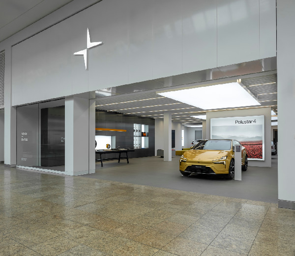 Polestar UK Expands with New Sales Model