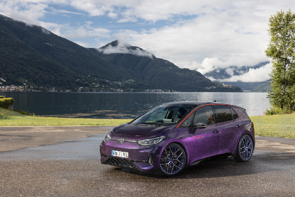 VW Launches ID.3 GTX FIRE+ICE