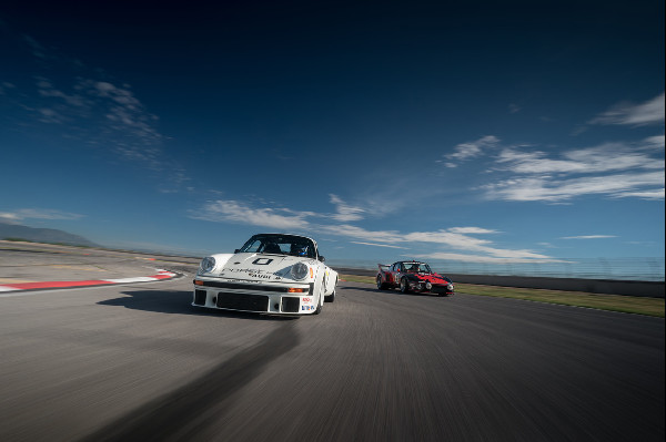 Luftgekühlt 10 Celebrates Porsche Turbo Anniversary