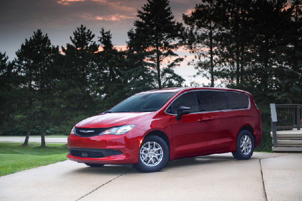 Chrysler Voyager: Affordable Minivan for Families