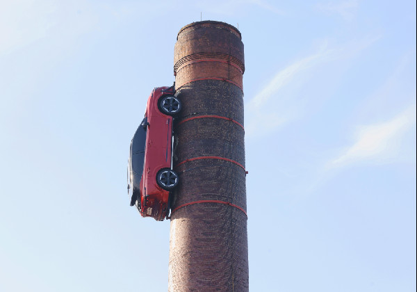 Nissan Qashqai Launches with London Stunt