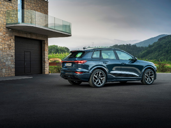 Pricing and Specs for the 2025 Audi Q6 e-tron