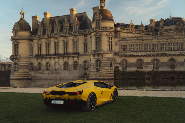 Lamborghini Celebrates Heritage at Chantilly Event