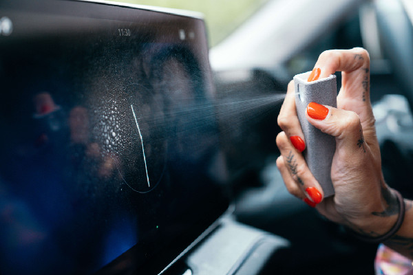 UK Parents' Car Mess Woes