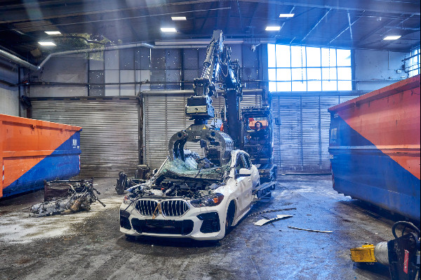 BMW Leads in Automotive Recycling