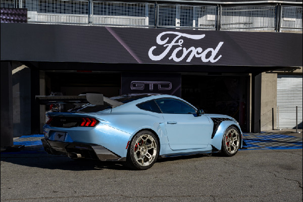 Mustang GTD: Ford's Powerhouse