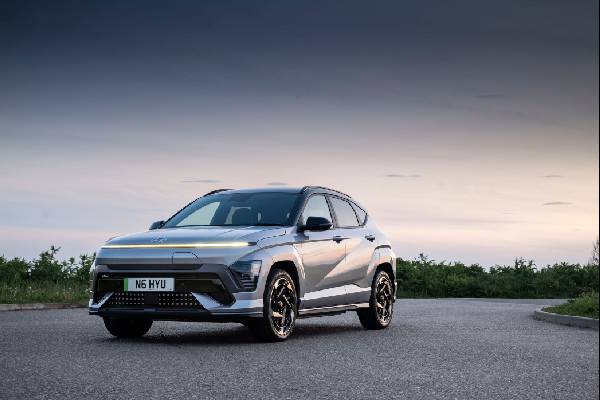 Hyundai Wins Two Awards at Business Car Awards