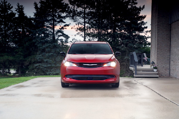 Chrysler Voyager: Affordable Minivan for Families