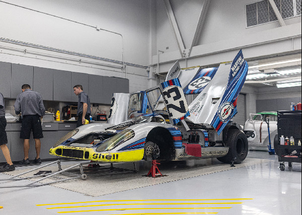 Luftgekühlt 10 Features Iconic Porsche 917K