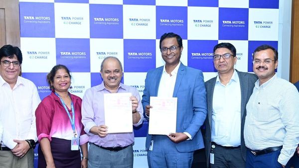 200 New EV Stations by Tata