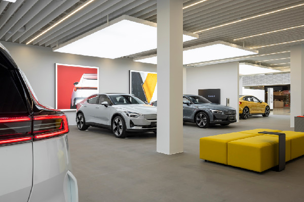 Polestar UK Expands with New Sales Model