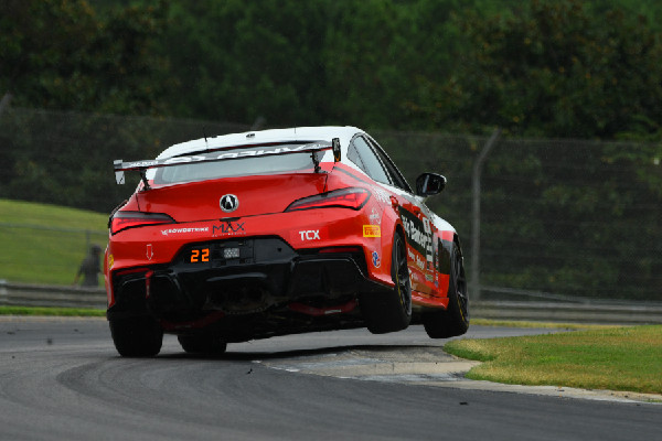 Acura & Honda Win at Barber Motorsports