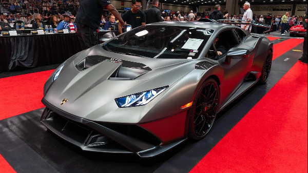 Mecum Dallas Auction Hits $47 Million in Sales