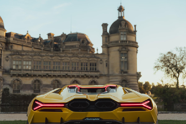 Lamborghini Celebrates Heritage at Chantilly Event